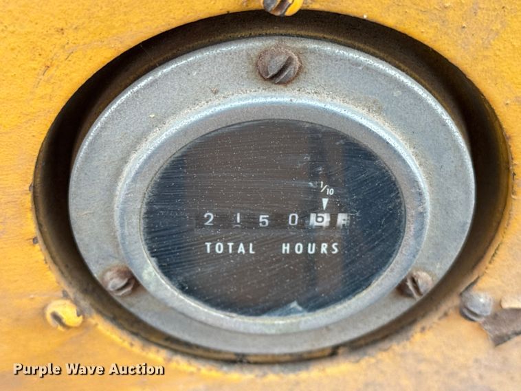 image for item ER0335 1969 Fiat-Allis 645 wheel loader