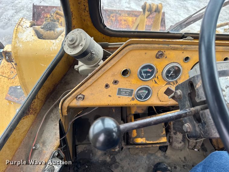 image for item ER0335 1969 Fiat-Allis 645 wheel loader