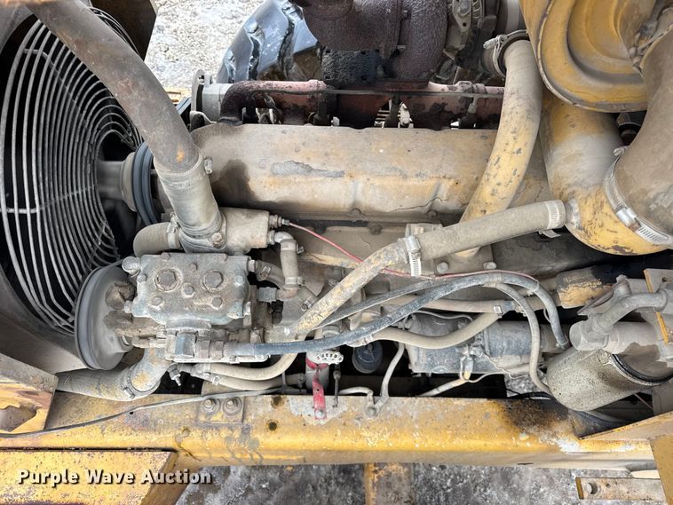 image for item ER0335 1969 Fiat-Allis 645 wheel loader