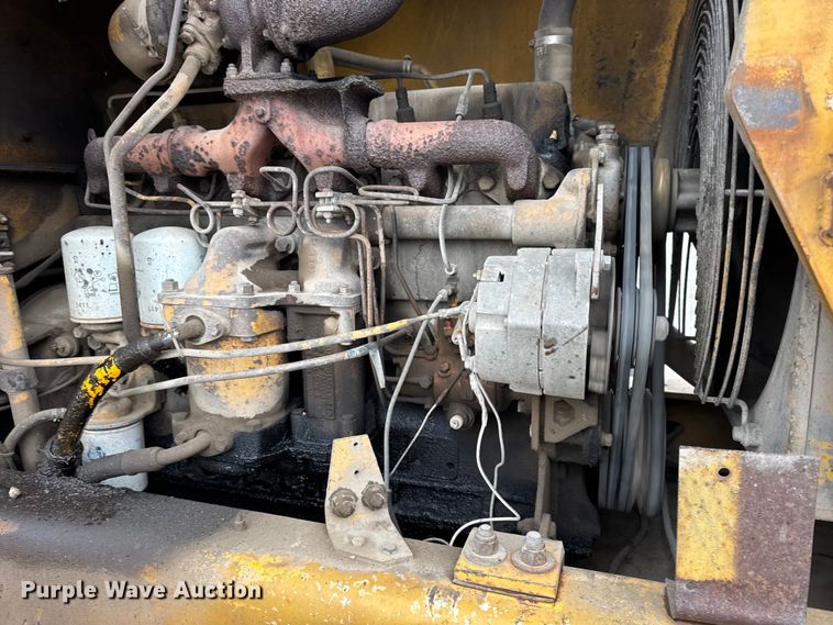 image for item ER0335 1969 Fiat-Allis 645 wheel loader