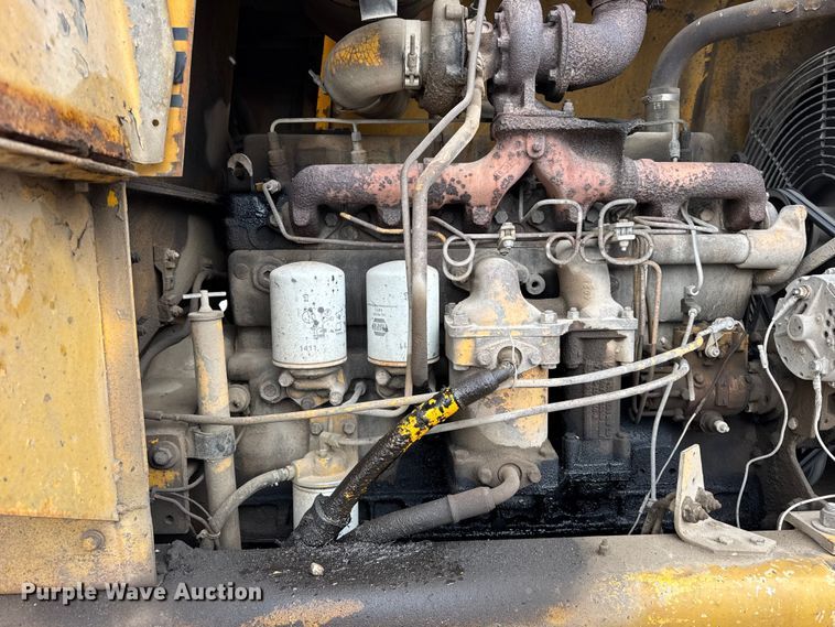 image for item ER0335 1969 Fiat-Allis 645 wheel loader