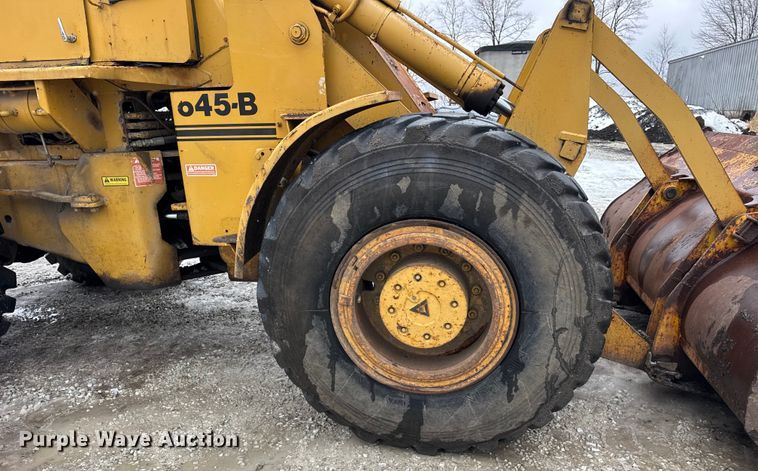 image for item ER0335 1969 Fiat-Allis 645 wheel loader