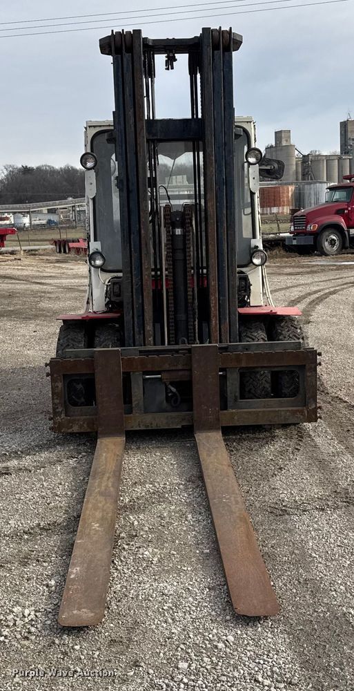 MONTACARGAS CATERPILLAR DPL40