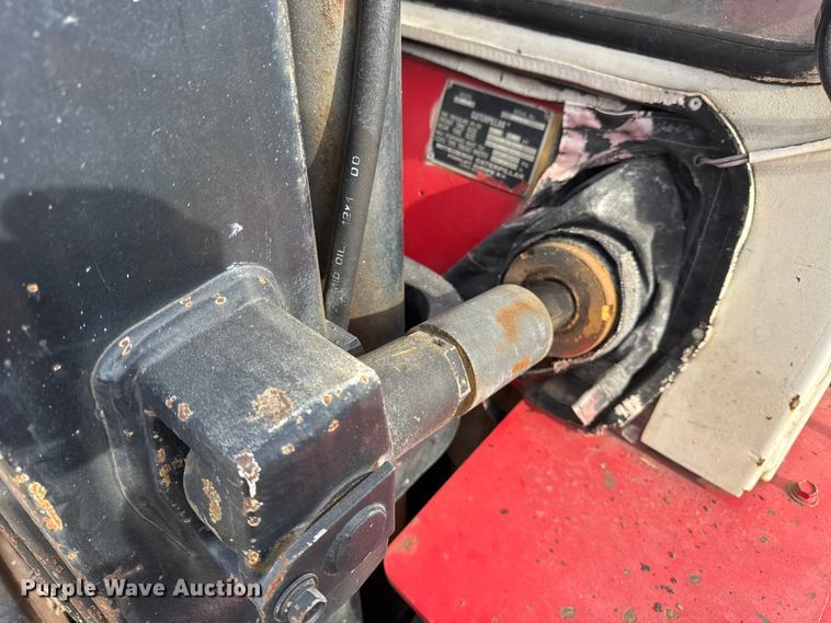 image for item ER0352 Caterpillar DPL40 forklift