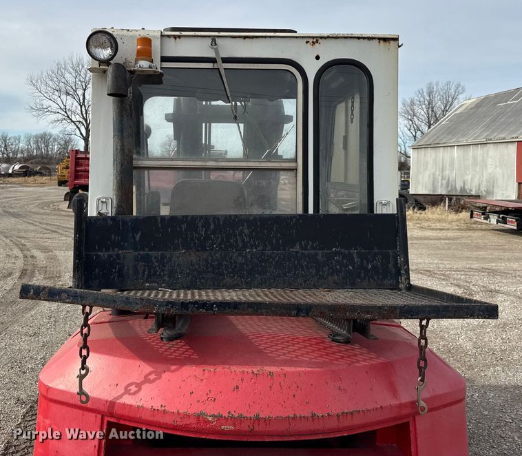 image for item ER0352 Caterpillar DPL40 forklift