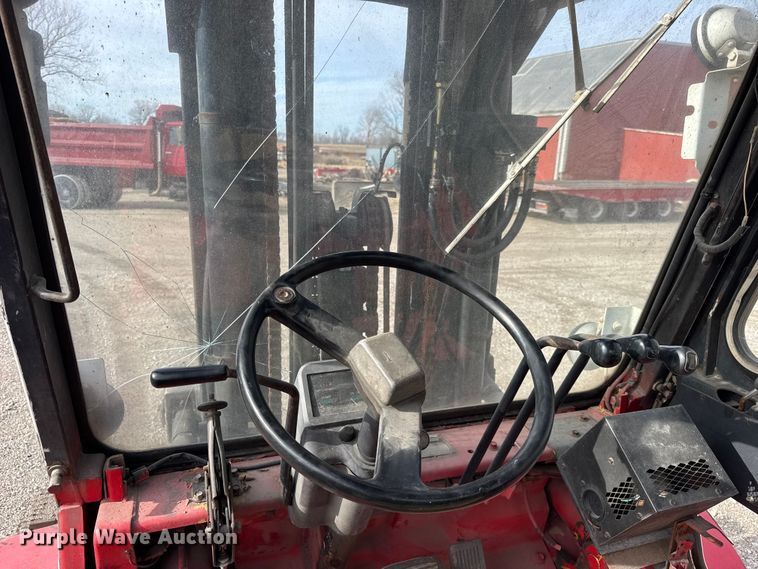 image for item ER0352 Caterpillar DPL40 forklift