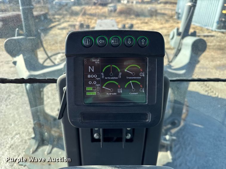 image for item ER0354 2015 John Deere 770G motor grader