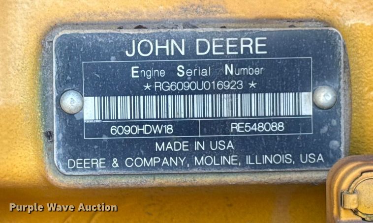 image for item ER0354 2015 John Deere 770G motor grader