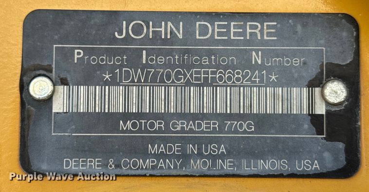 image for item ER0354 2015 John Deere 770G motor grader