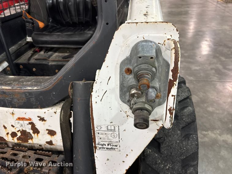 image for item ER0359 2016 Bobcat S550 skid steer loader