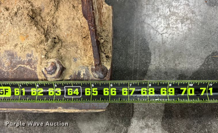 image for item ER0359 2016 Bobcat S550 skid steer loader