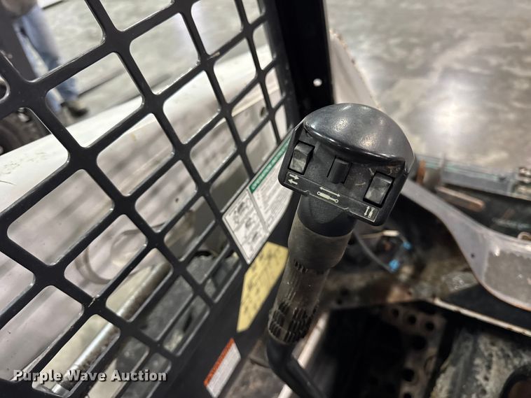 image for item ER0359 2016 Bobcat S550 skid steer loader