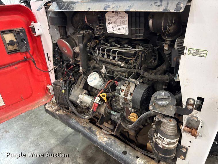 image for item ER0359 2016 Bobcat S550 skid steer loader