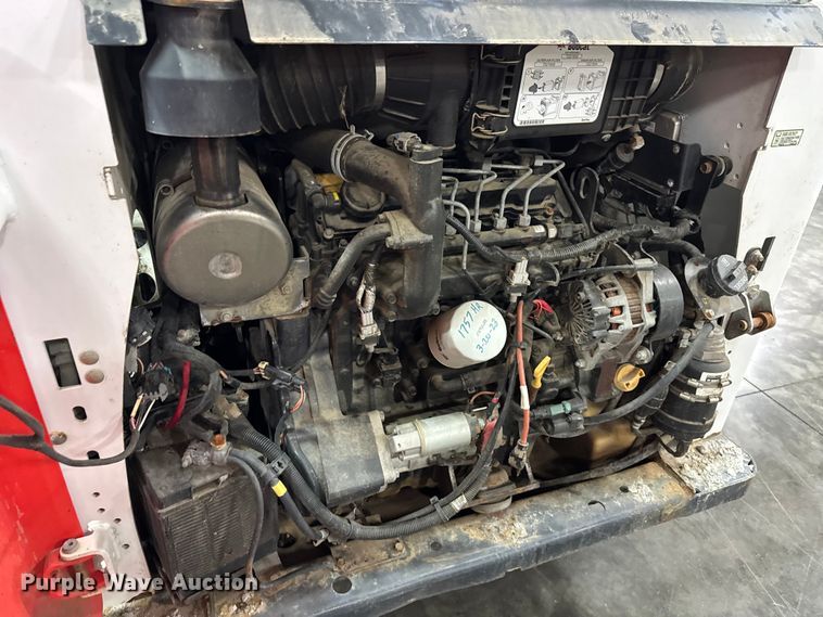 image for item ER0359 2016 Bobcat S550 skid steer loader