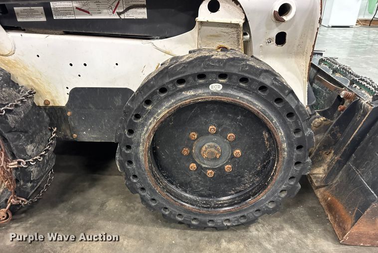 image for item ER0359 2016 Bobcat S550 skid steer loader