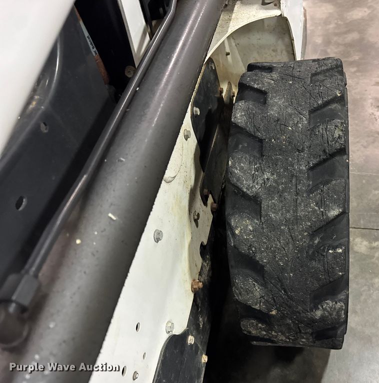 image for item ER0359 2016 Bobcat S550 skid steer loader