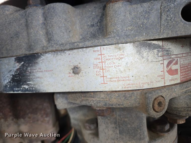 image for item ES2637 1996 Ford AT9513 semi truck