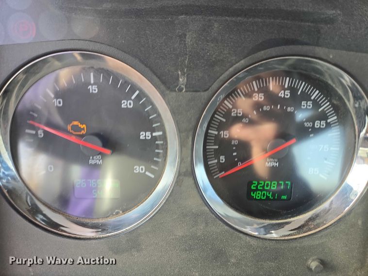 image for item ES2656 2006 Kenworth W900 ready mix truck