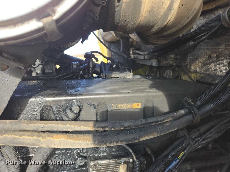 image for item ES2656 2006 Kenworth W900 ready mix truck