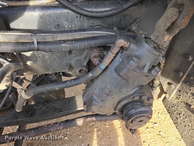 image for item ES2656 2006 Kenworth W900 ready mix truck