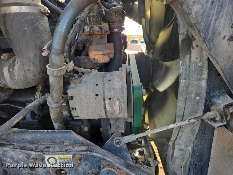 image for item ES2656 2006 Kenworth W900 ready mix truck