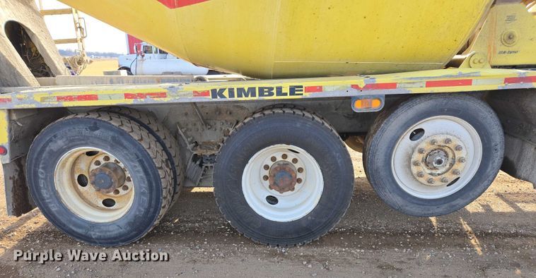 image for item ES2656 2006 Kenworth W900 ready mix truck