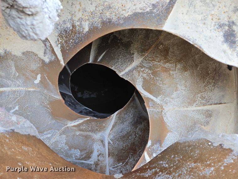 image for item ES2657 2003 Kenworth W900 ready mix truck