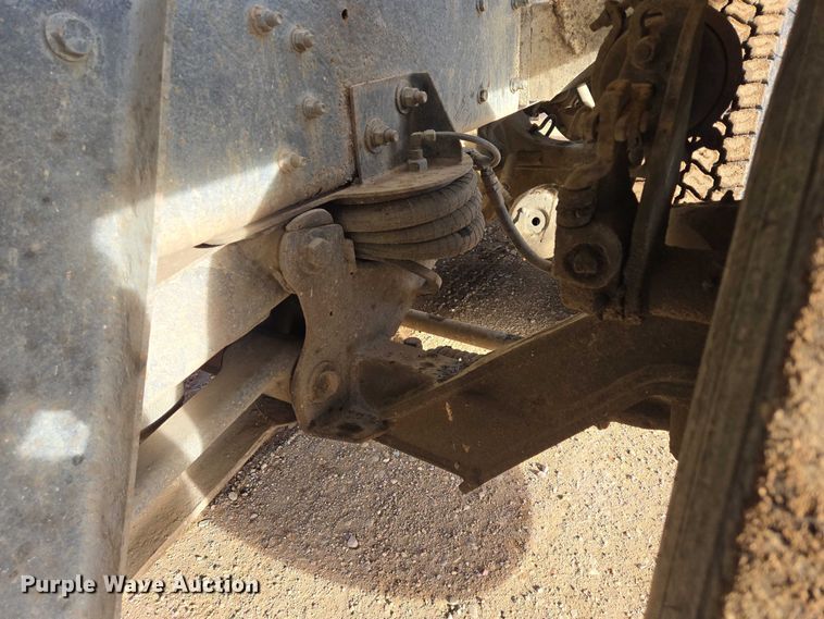 image for item ES2657 2003 Kenworth W900 ready mix truck