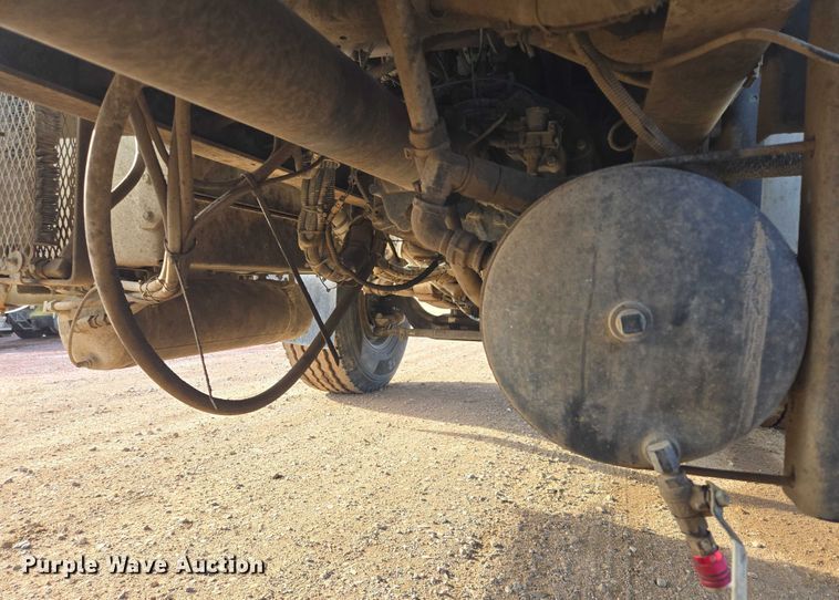 image for item ES2657 2003 Kenworth W900 ready mix truck