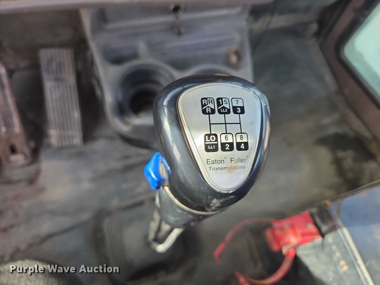 image for item ES2657 2003 Kenworth W900 ready mix truck