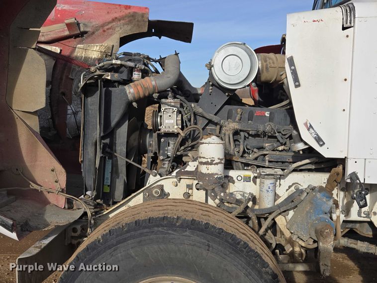 image for item ES2657 2003 Kenworth W900 ready mix truck