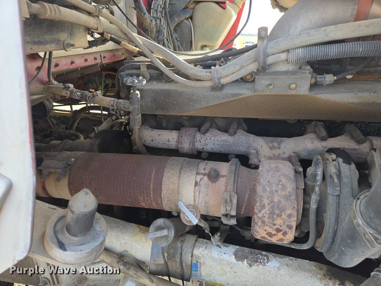 image for item ES2657 2003 Kenworth W900 ready mix truck