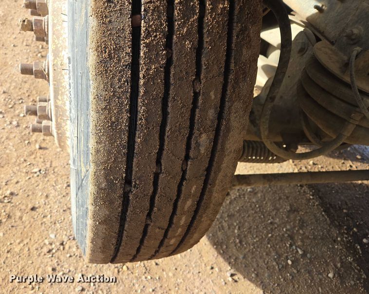 image for item ES2657 2003 Kenworth W900 ready mix truck