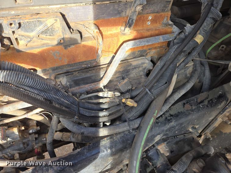 image for item ES2658 2004 Kenworth W900 ready mix truck