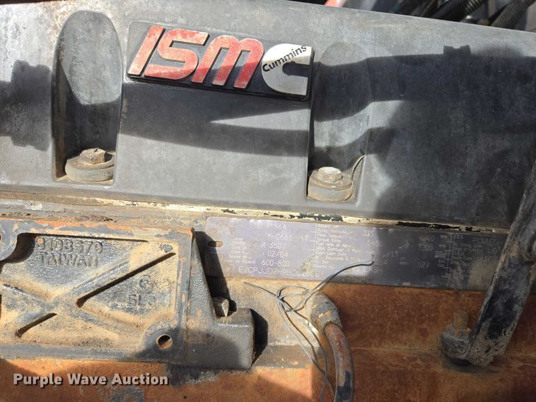 image for item ES2658 2004 Kenworth W900 ready mix truck