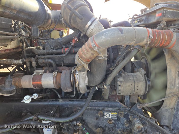 image for item ES2658 2004 Kenworth W900 ready mix truck