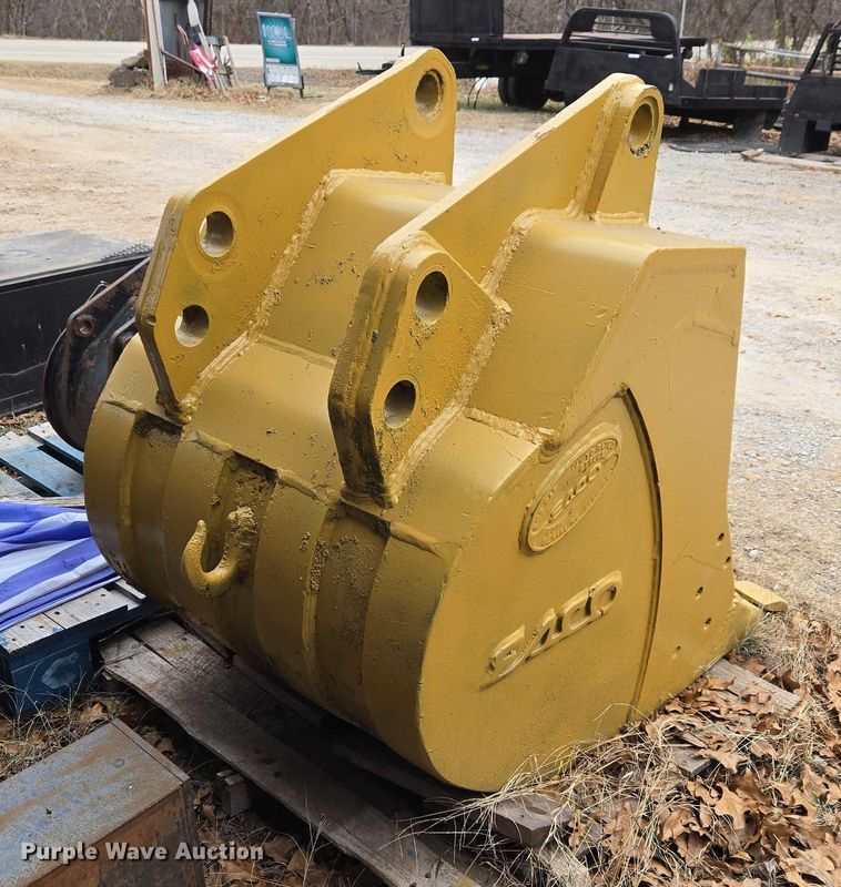 image for item ET5454 ESCO/JCB (2) excavator buckets