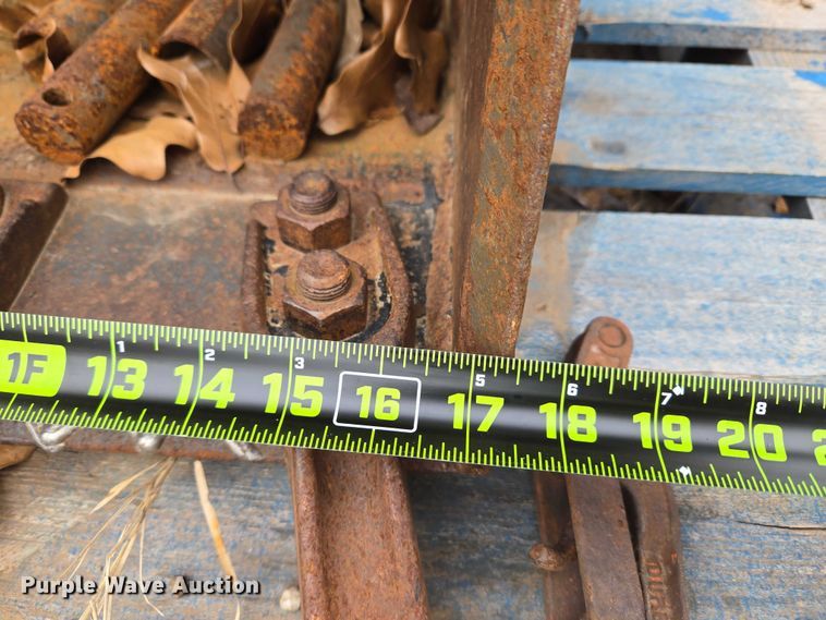 image for item ET5454 ESCO/JCB (2) excavator buckets