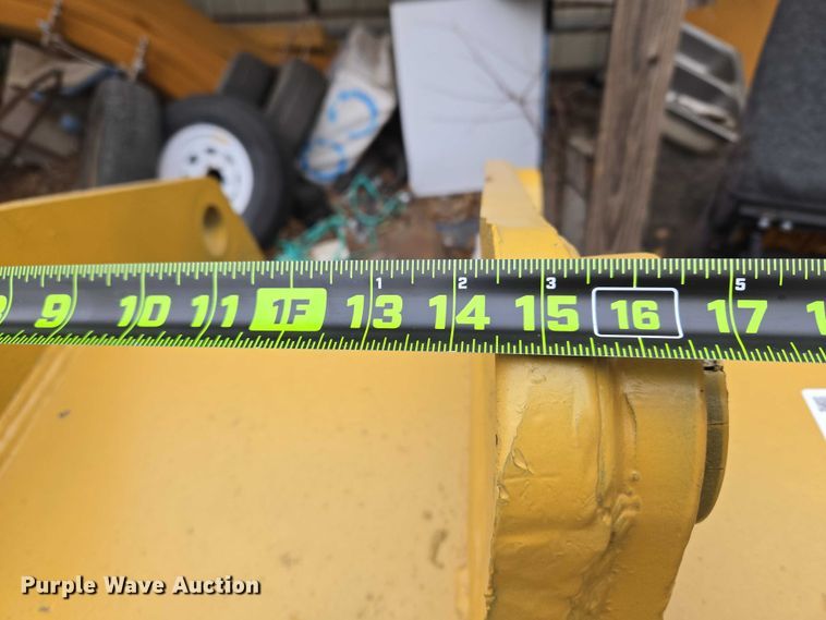 image for item ET5454 ESCO/JCB (2) excavator buckets