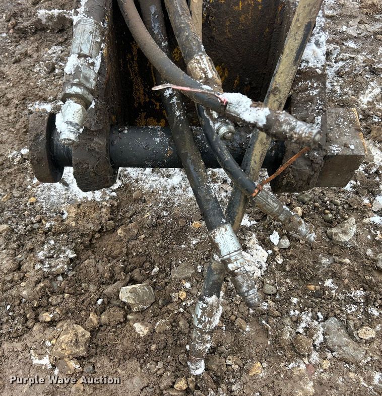 image for item ET6748 Icon 18D Earthmover scraper