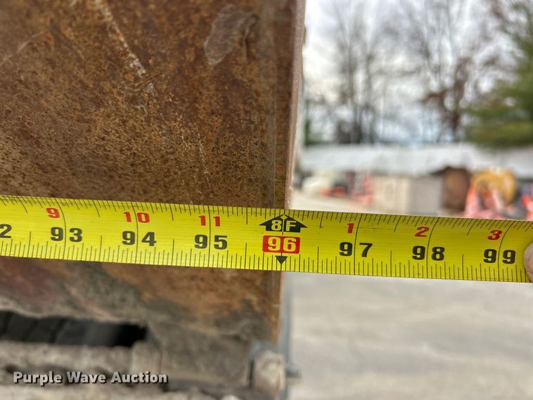 image for item ET6776 2017 Freightliner 114SD dump truck