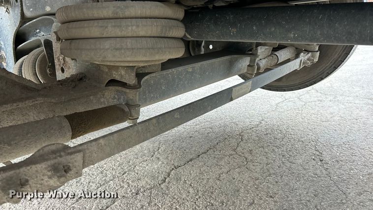 image for item ET6776 2017 Freightliner 114SD dump truck