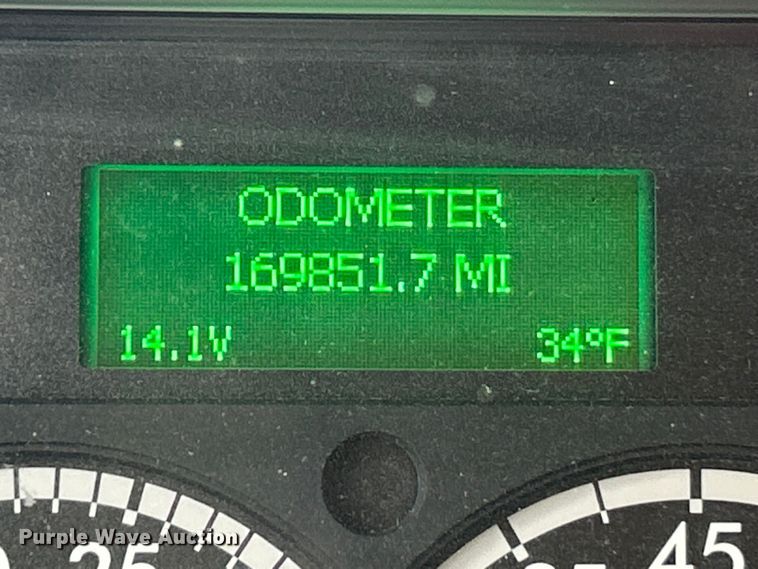 image for item ET6776 2017 Freightliner 114SD dump truck