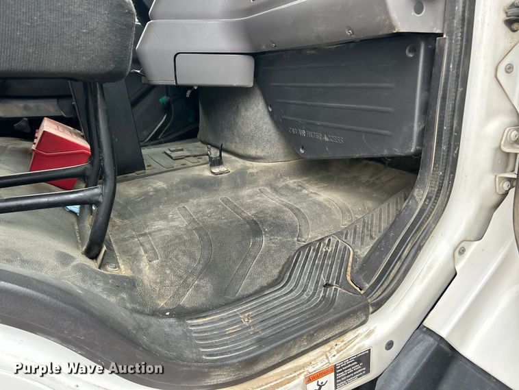 image for item ET6776 2017 Freightliner 114SD dump truck