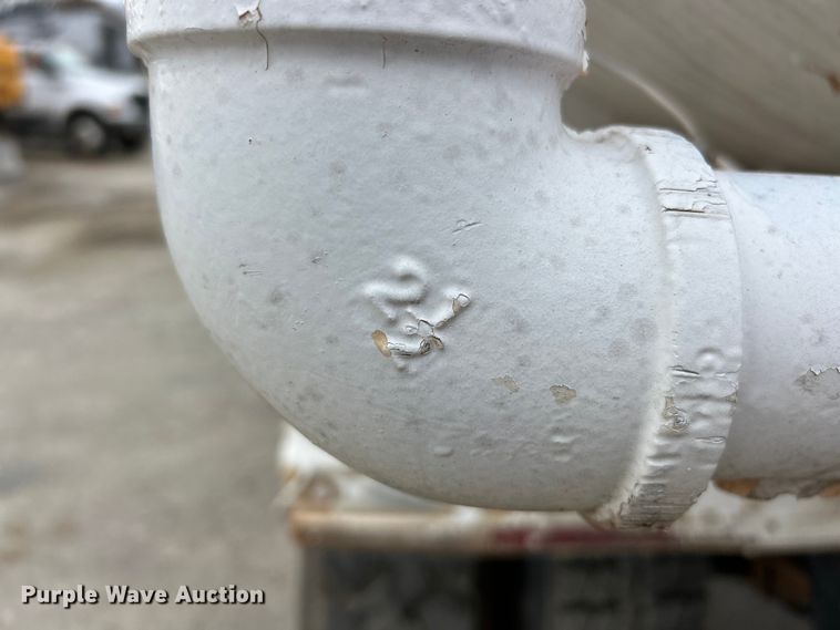 image for item ET6778 2005 Freightliner M2 water truck