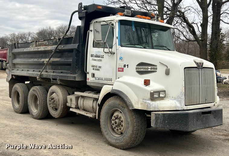image for item ET6793 2006 Western Star 4900 dump truck