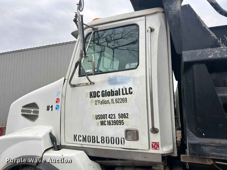 image for item ET6793 2006 Western Star 4900 dump truck