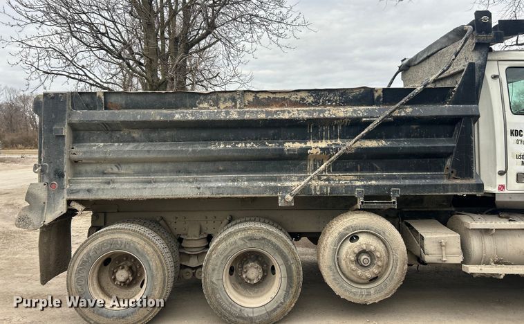 image for item ET6793 2006 Western Star 4900 dump truck