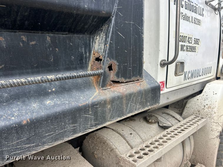 image for item ET6793 2006 Western Star 4900 dump truck