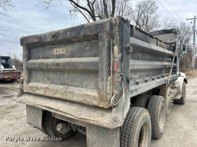 image for item ET6793 2006 Western Star 4900 dump truck
